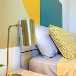 Moonstone Manor 3- Sliema Strand, Apartament