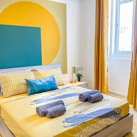 Moonstone Manor 3- Sliema Strand,