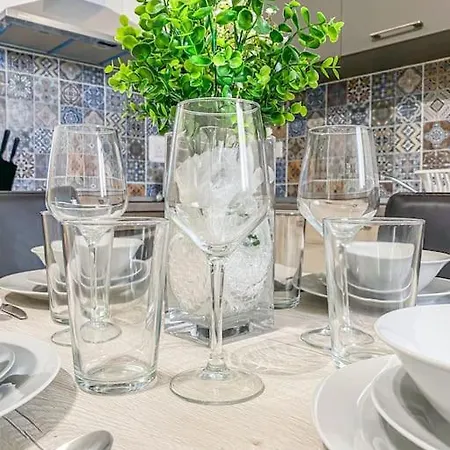 Moonstone Manor 3- Sliema Strand, Apartmán Gzira