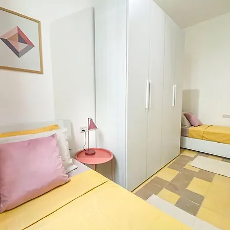 Apartment Moonstone Manor 3- Sliema Strand, Gzira