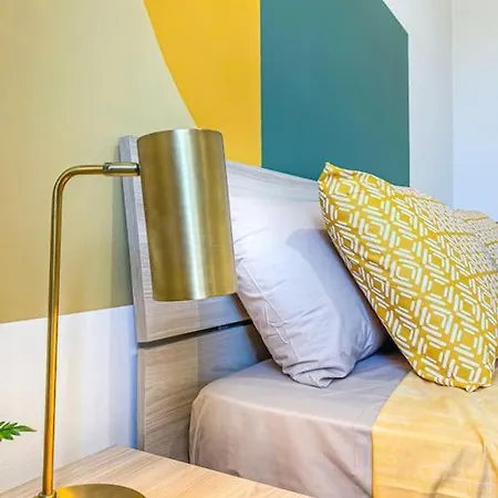 Moonstone Manor 3- Sliema Strand, Apartmán